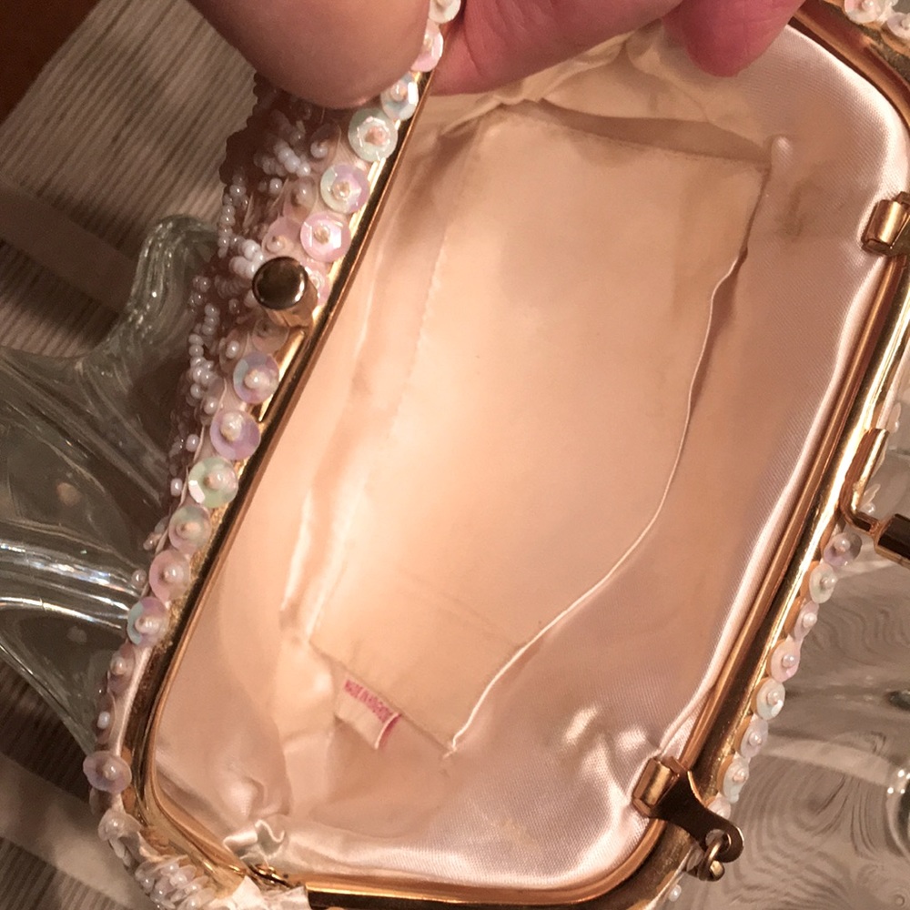 VTG SEQUIN CLUTCH - Picture 9 of 10